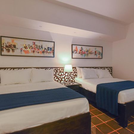 Ph 19 Guesthouse Hotel In Gazcue Santo Domingo Eksteriør billede