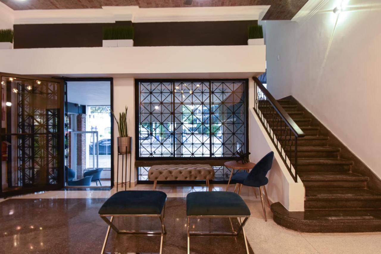 Ph 19 Guesthouse Hotel In Gazcue Santo Domingo Eksteriør billede
