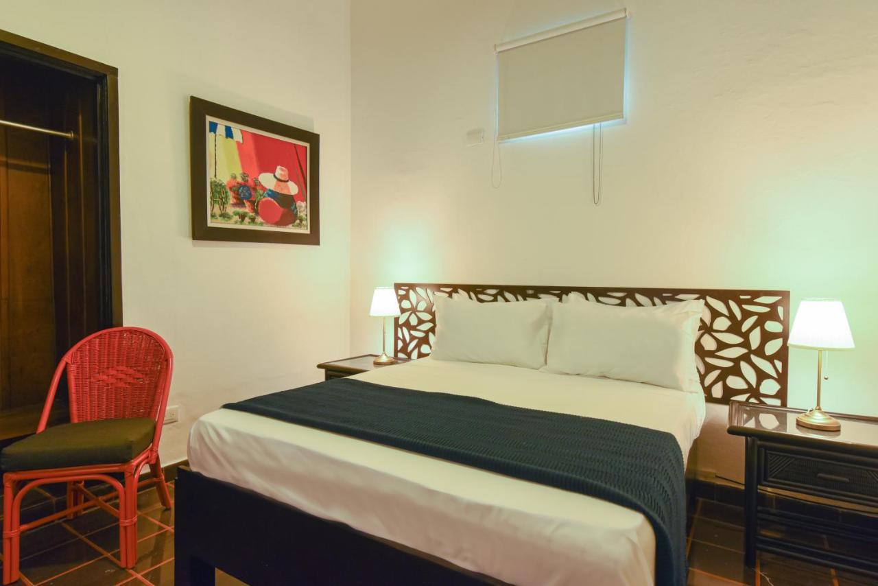Ph 19 Guesthouse Hotel In Gazcue Santo Domingo Eksteriør billede