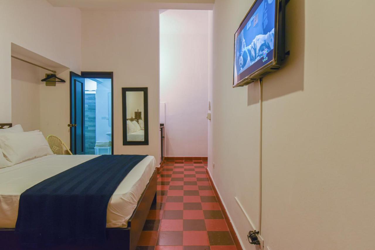 Ph 19 Guesthouse Hotel In Gazcue Santo Domingo Værelse billede