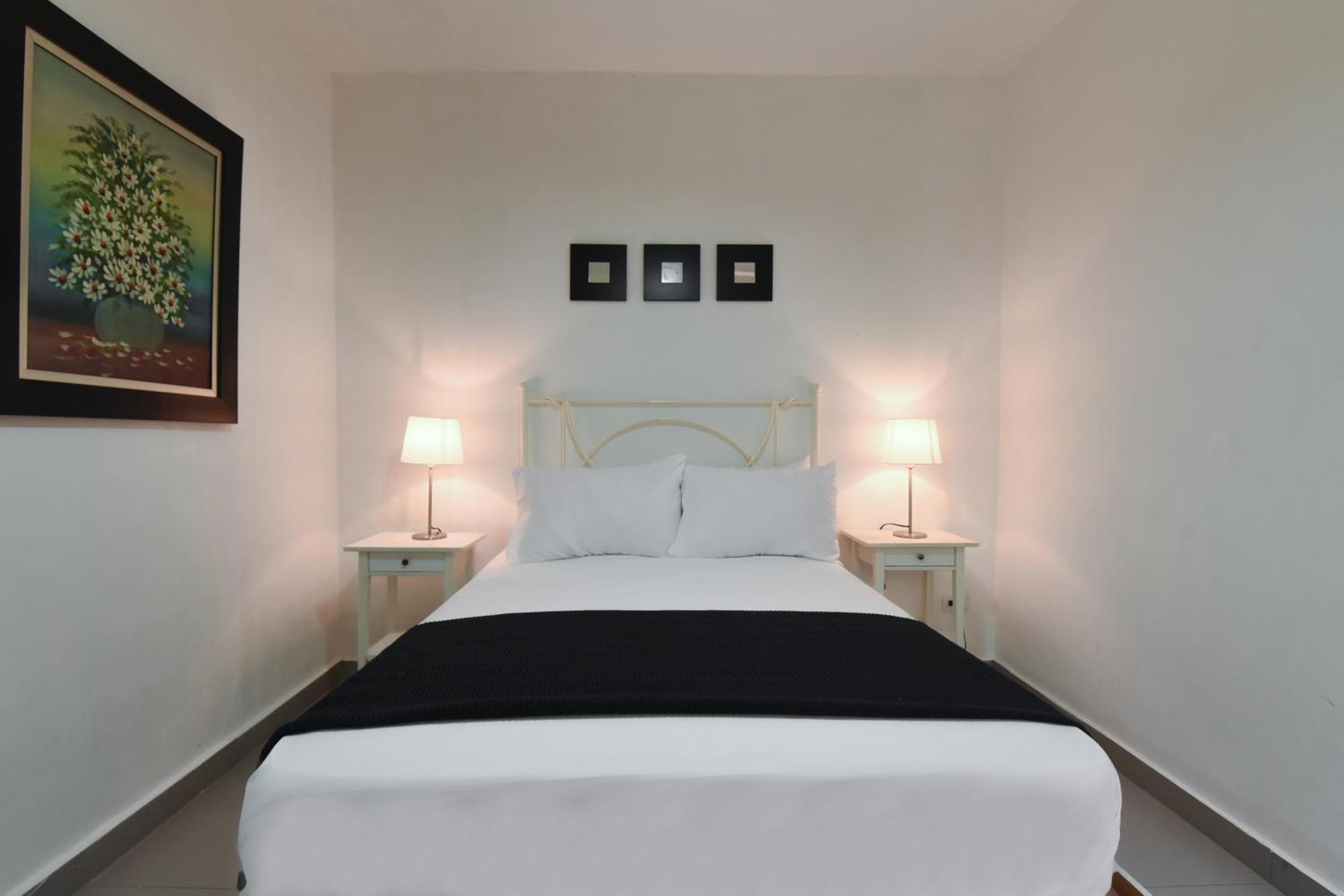 Ph 19 Guesthouse Hotel In Gazcue Santo Domingo Værelse billede