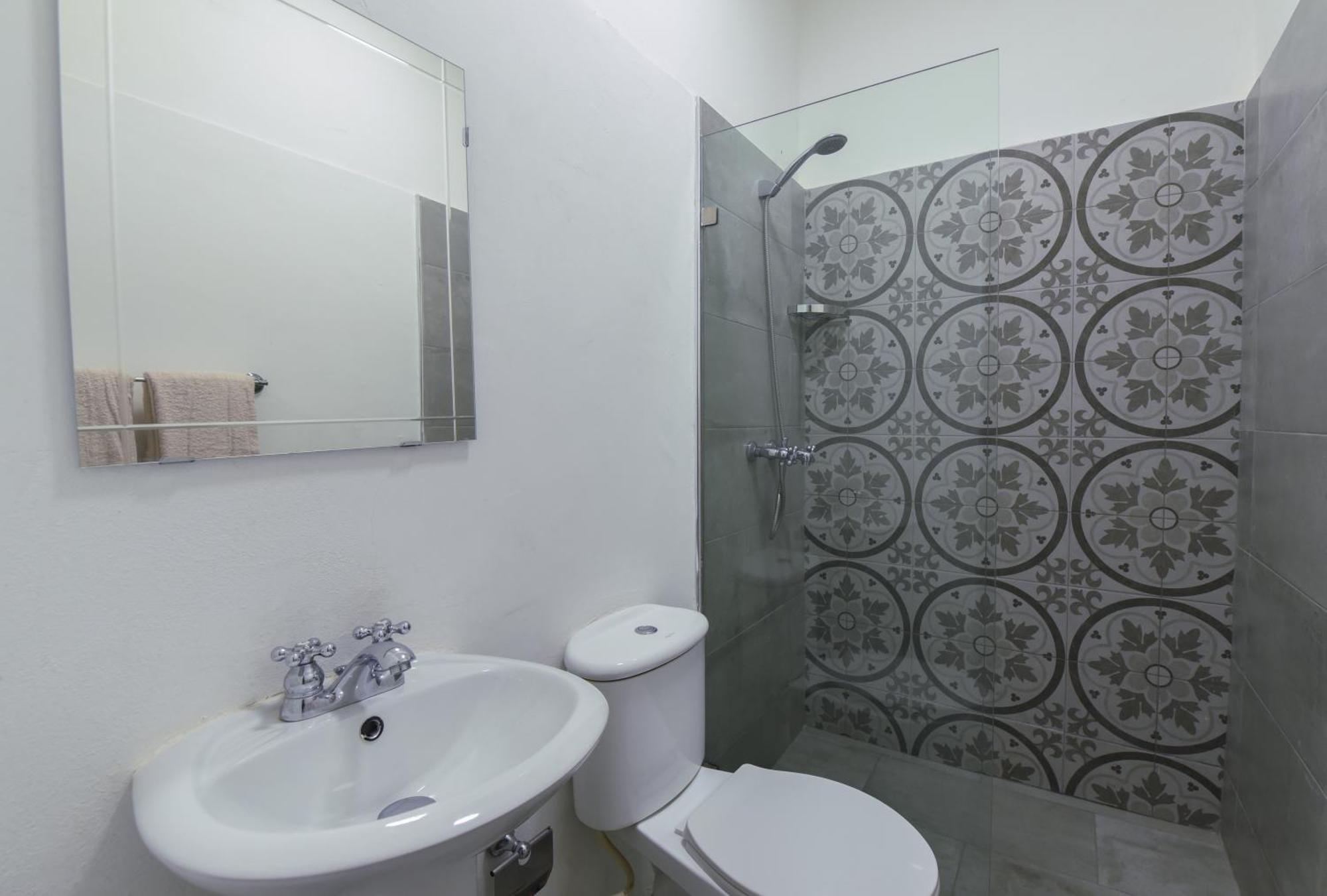 Ph 19 Guesthouse Hotel In Gazcue Santo Domingo Værelse billede
