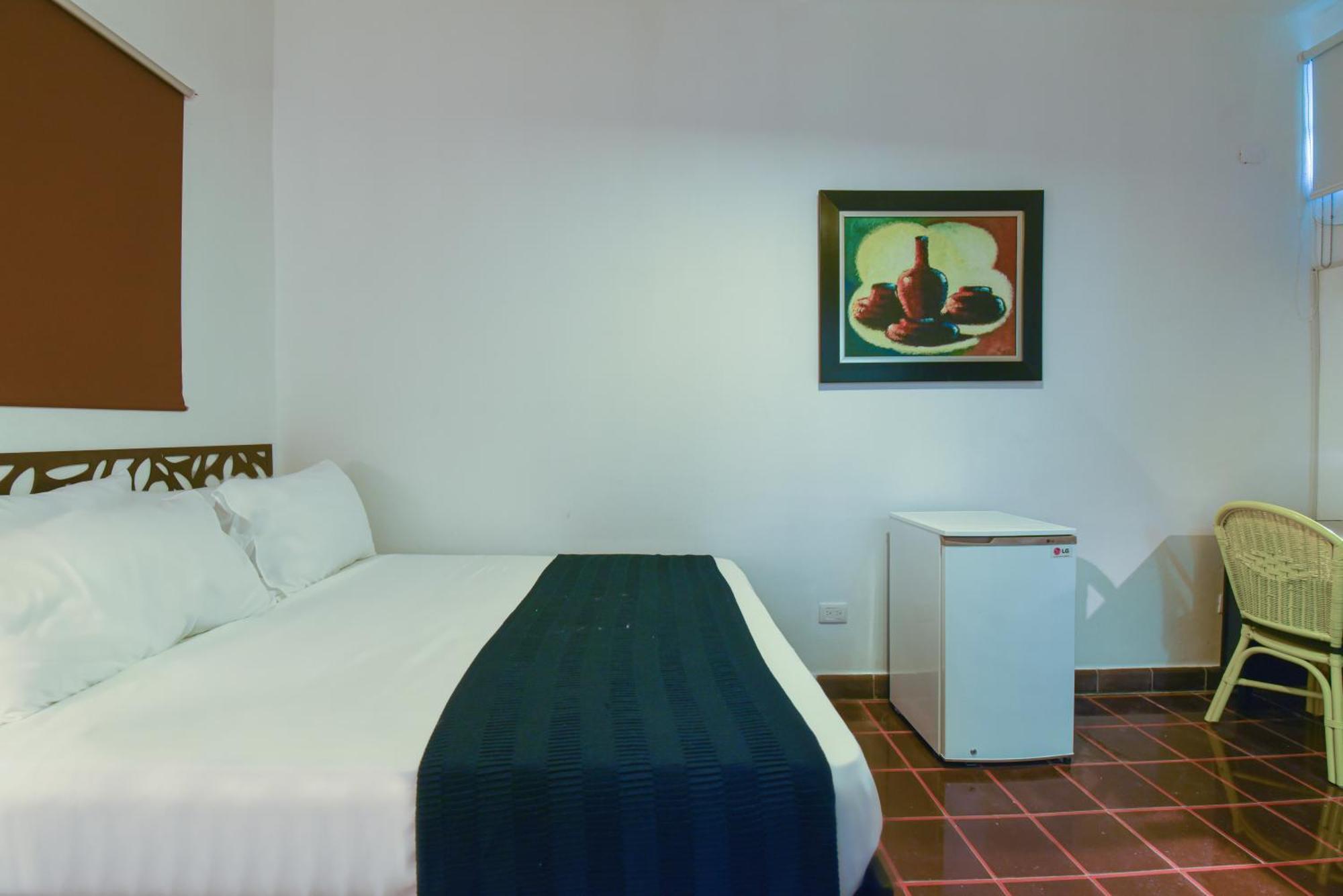 Ph 19 Guesthouse Hotel In Gazcue Santo Domingo Værelse billede