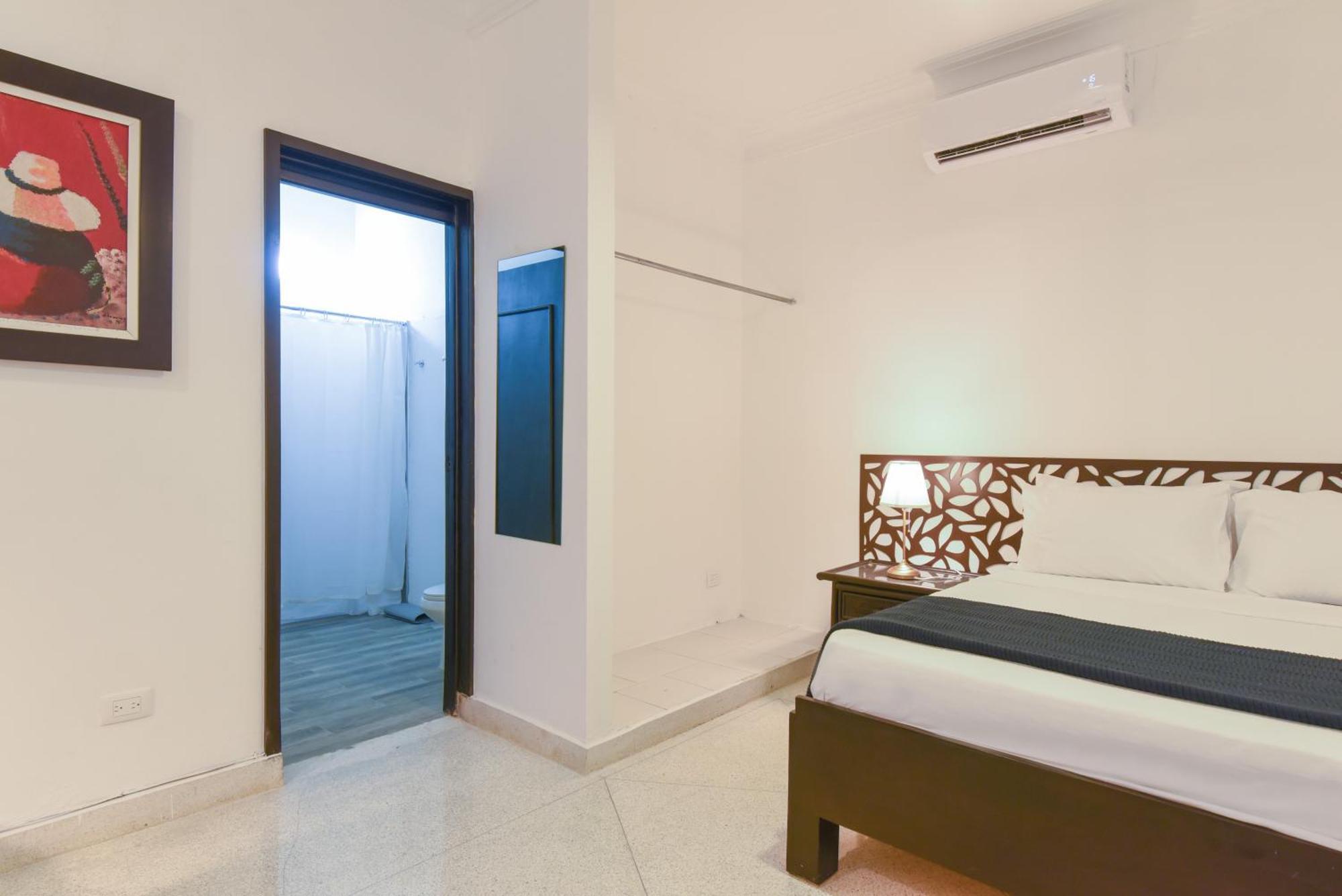 Ph 19 Guesthouse Hotel In Gazcue Santo Domingo Værelse billede